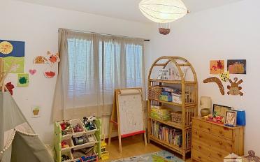 Apartment 4 rooms - image - 4