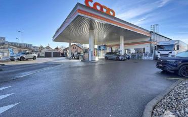 Commercial - image - 1