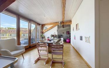 Apartment 5 rooms - image - 2
