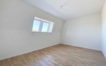 Apartment 4.5 rooms - image - 8
