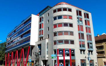 Mixed use property - image - 2