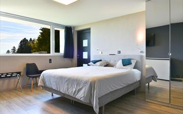 Hotel - image - 4