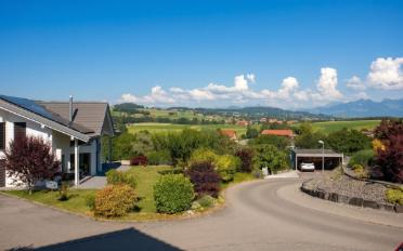 Einfamilienhaus 6.5 Zimmer - image - 1