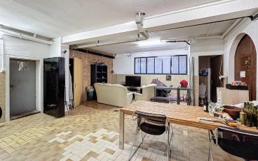 Mixed use property - image - 12