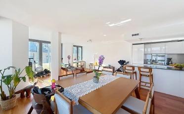 Apartment 5 rooms - image - 3