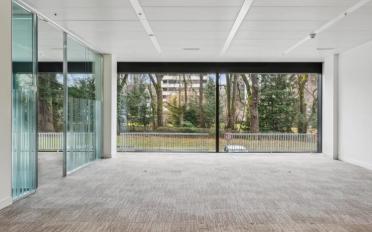 Office - image - 10