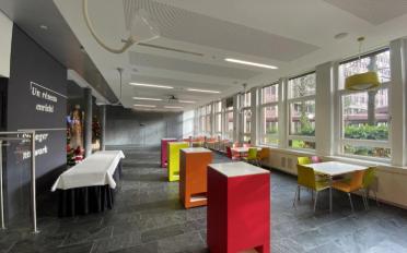Bureau - image - 1