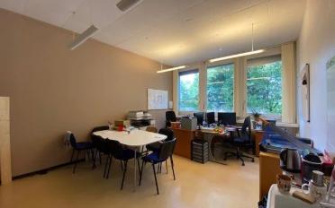 Bureau - image - 11