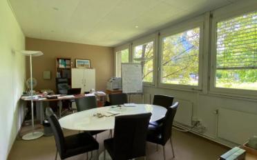 Bureau - image - 10