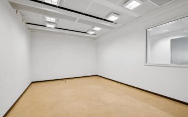 Bureau - image - 13