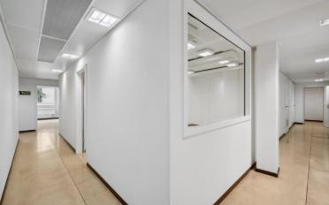 Bureau - image - 11