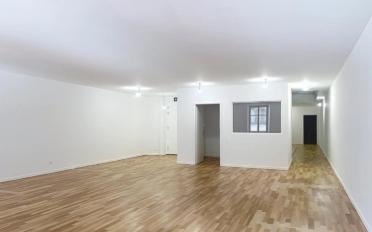 Office - image - 7