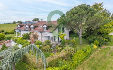 Einfamilienhaus 7.5 Zimmer - image - 1