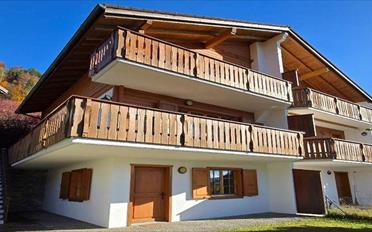Chalet 5.5 pièces - image - 1