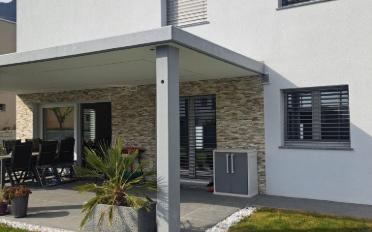 Villa - image - 8