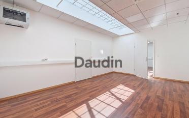 Office - image - 5