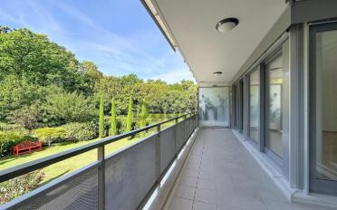 Apartment 4 rooms - image - 4