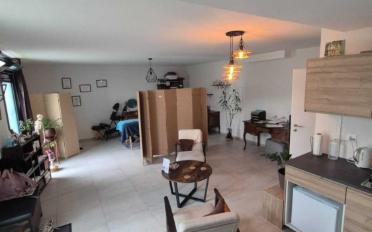 Commercial - image - 2
