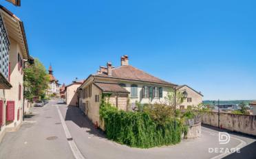 Wohngebäude 8 Zimmer - image - 1