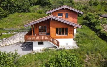 Chalet 4.5 pièces - image - 1