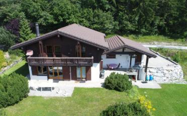 Chalet 6.5 pièces - image - 1