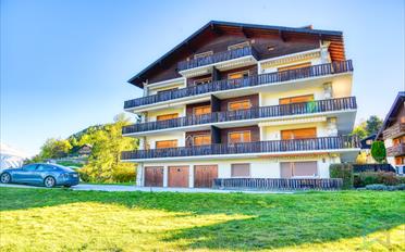 Attic flat 2.5 rooms - image - 1