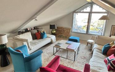 Furnished flat 4.5 rooms - image - 1