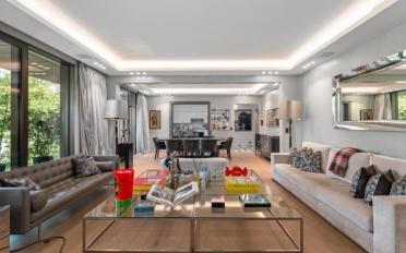 Attic flat 6 rooms - image - 1