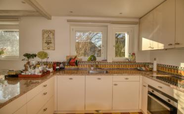 Villa 5 Zimmer - image - 4