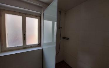Bifamiliar house - image - 7