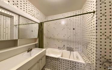 Apartment 4 rooms - image - 8