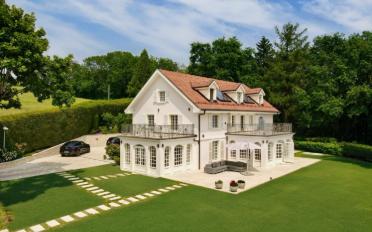 Single house 10 rooms - image - 1