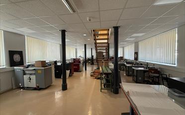 Commercial - image - 7