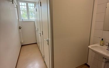 Commercial - image - 9