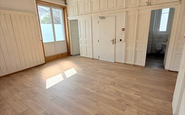 Commercial - image - 21