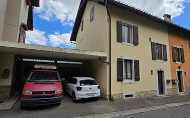 Reihenfamilienhaus 4.5 Zimmer - image - 1