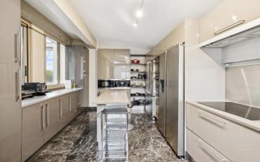 Maison 8.5 pièces - image - 3