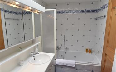 Apartment 4.5 rooms - image - 7