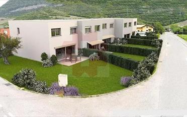 Einfamilienhaus 4.5 Zimmer - image - 1