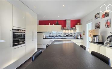Single house 6.5 rooms - image - 6