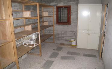 Apartment 4 rooms - image - 9