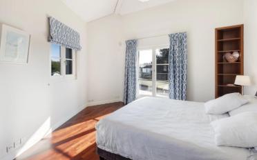 Single house 11 rooms - image - 8