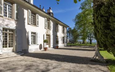 Maison 18 pièces - image - 1