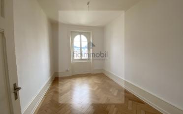 Apartment 4 rooms - image - 4