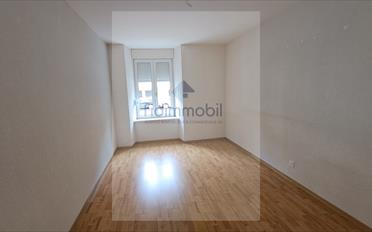 Apartment 4 rooms - image - 5