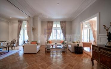 Wohnung 8.5 Zimmer - image - 1