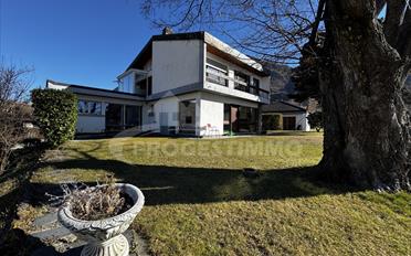Villa 18 Zimmer - image - 1