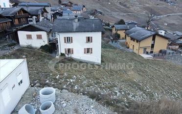 Building land - image - 3