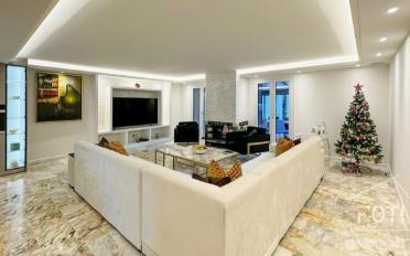 Bifamiliar house 6.5 rooms - image - 2