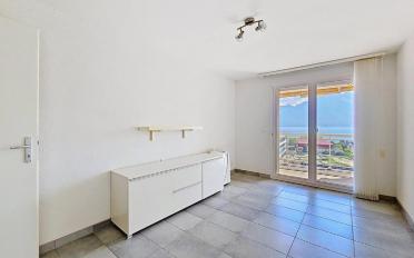 Apartment 4 rooms - image - 9